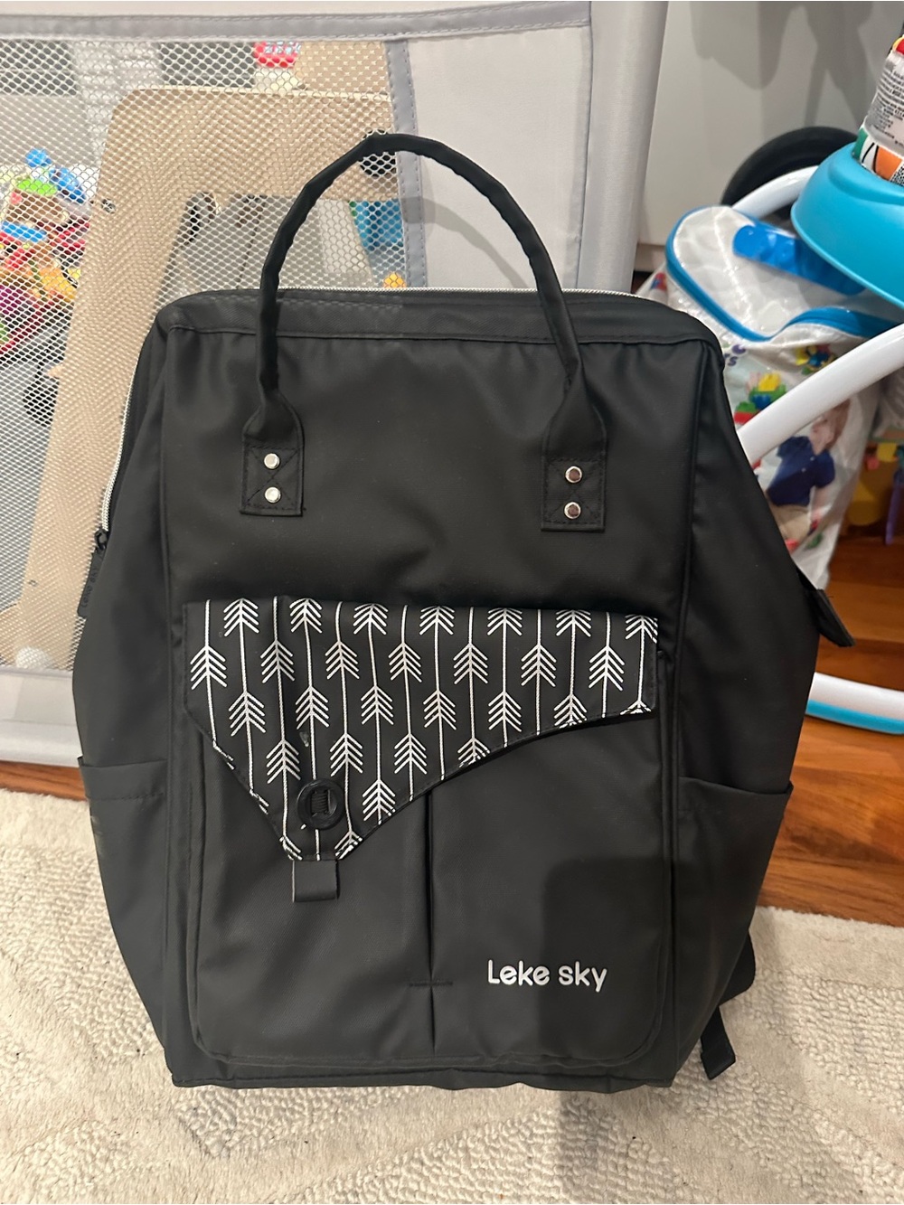 Leke Sky Diaper Bag Backpack – Black with White Arrow Print - Like New